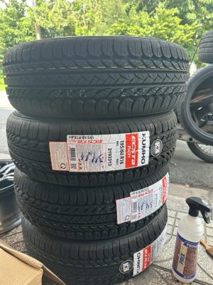 Lốp 195/60R16 Kumho