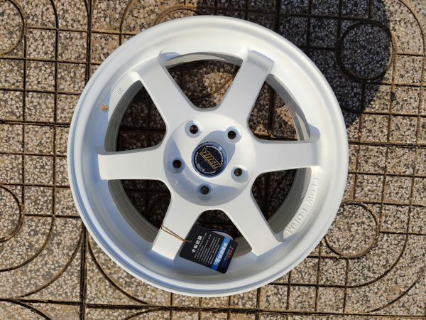 Bo mam 16 inch trang cho Civic, Mazda 3 6 cay