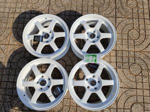 Lazang vanh duc 16 inch the thao 6 cay cho Innova, Avante