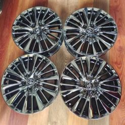 Lazang zin tháo xe 17 inch toyota