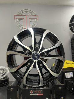 Alternative view of Mâm xe  Ford Transit 16 chỗ 16 inch đen phay nan hoa mẫu mới 2024