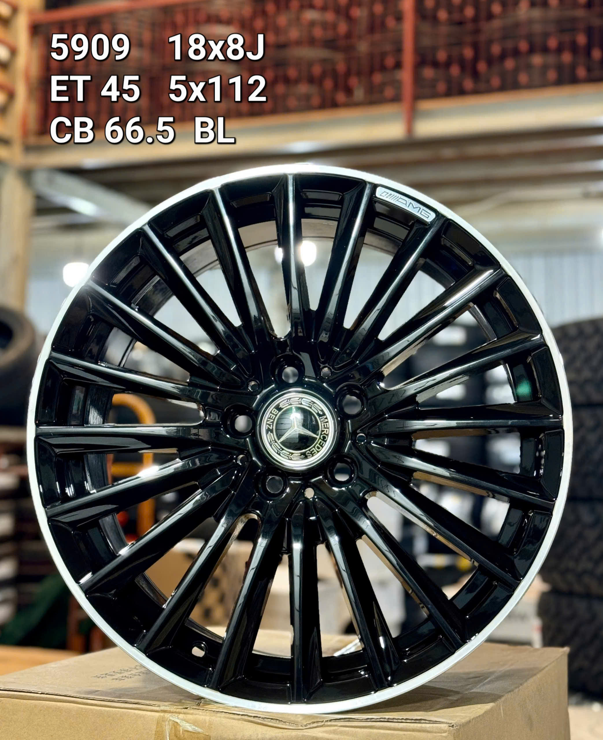 Mâm Mer đa chấu màu đen 18 inch