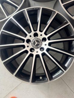 Mâm zin Mercedes C300 18 inch 2 hệ