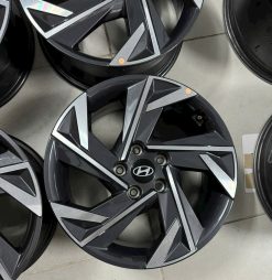 Lazang Hyundai Creta 17 inch