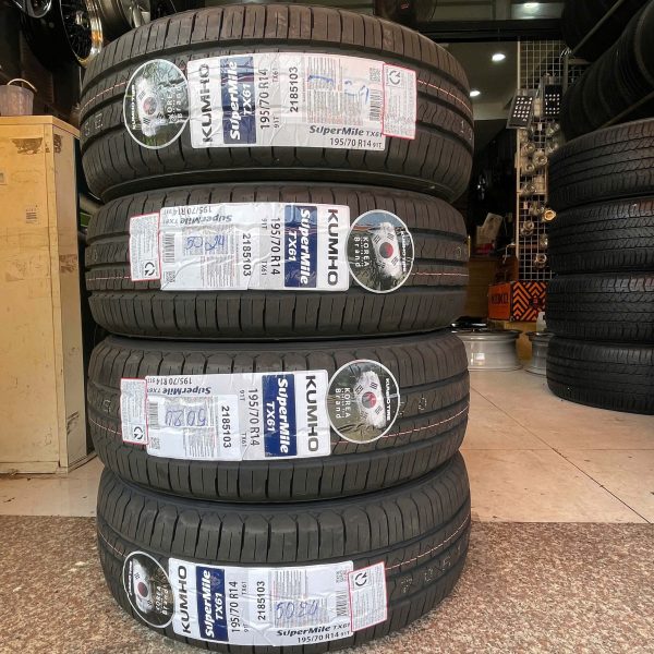 lốp xe toyota innova 14 inch