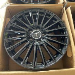 mâm đa chấu lắp mer c200