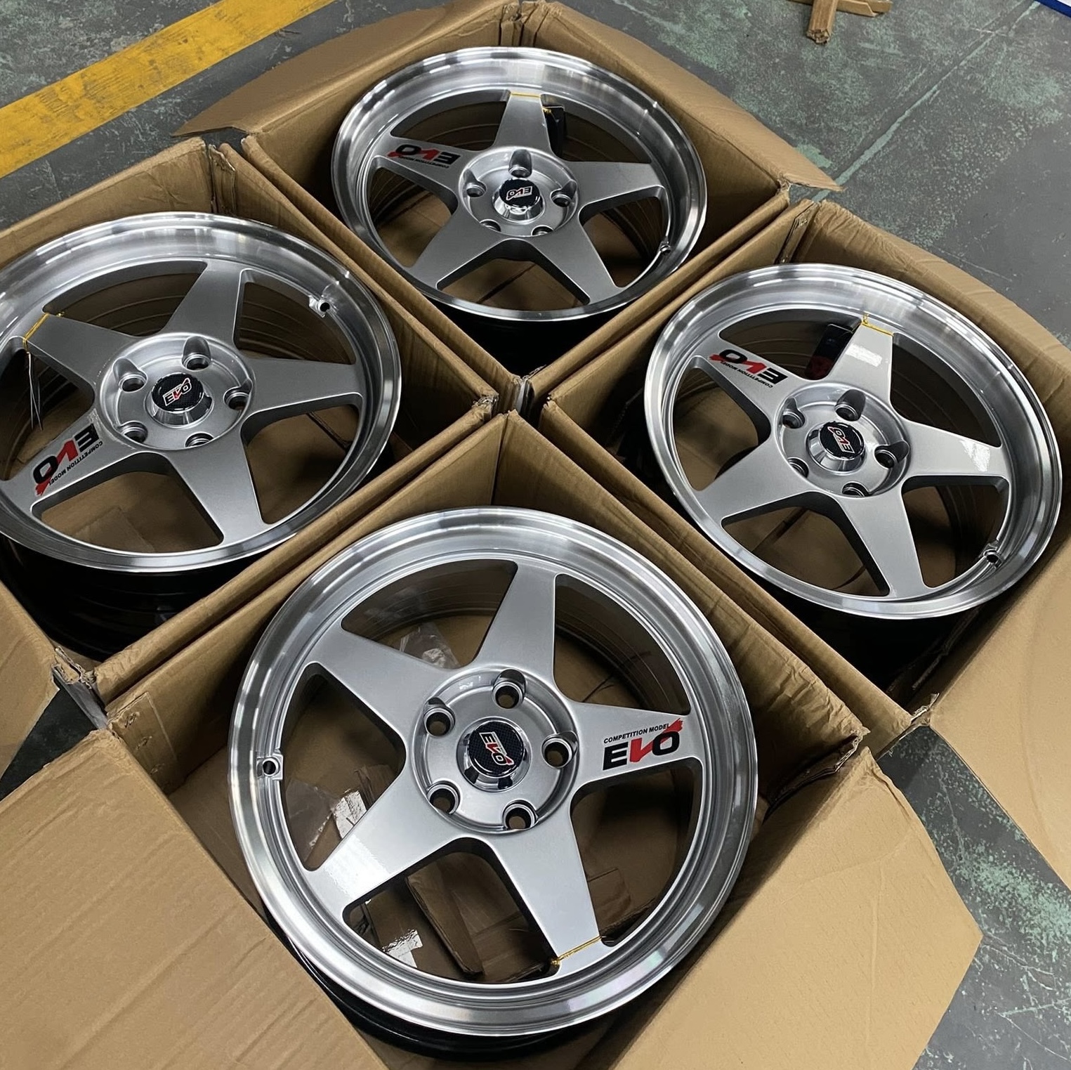 mâm evo 5 cánh cho xe xpander, innova, civic, mazda3