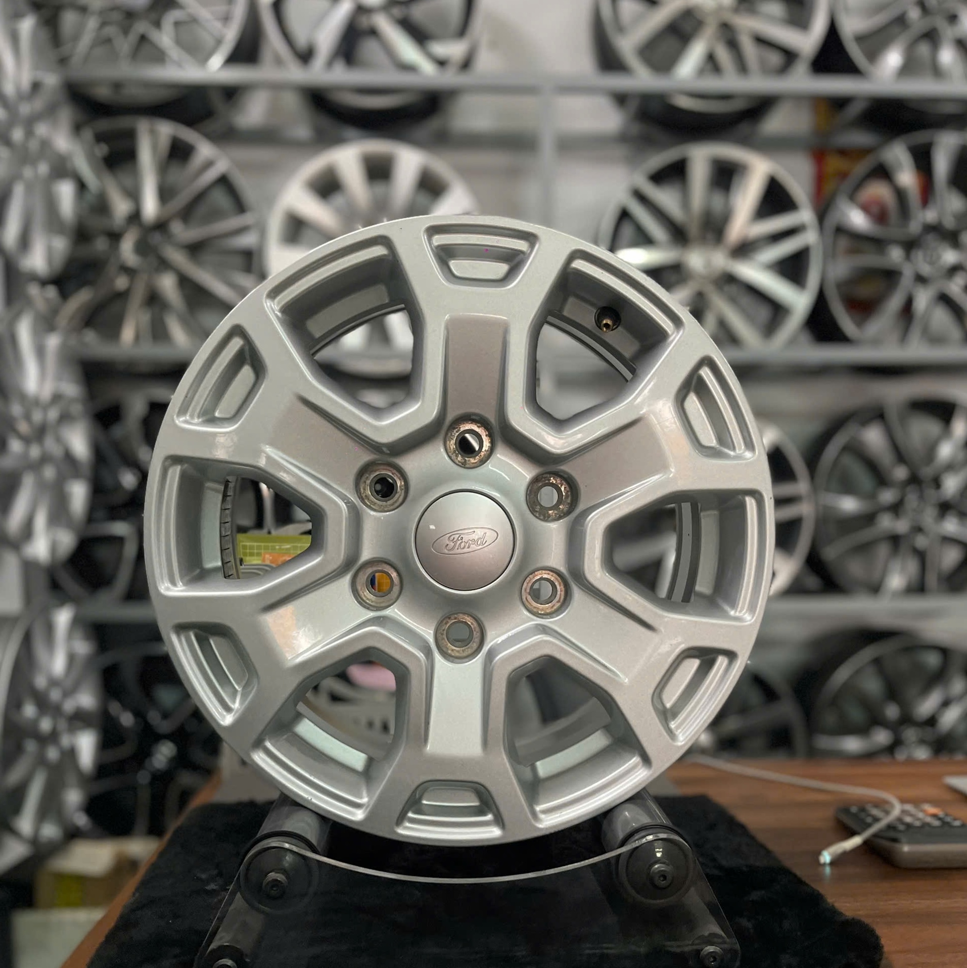 mâm ford ranger 16 inch
