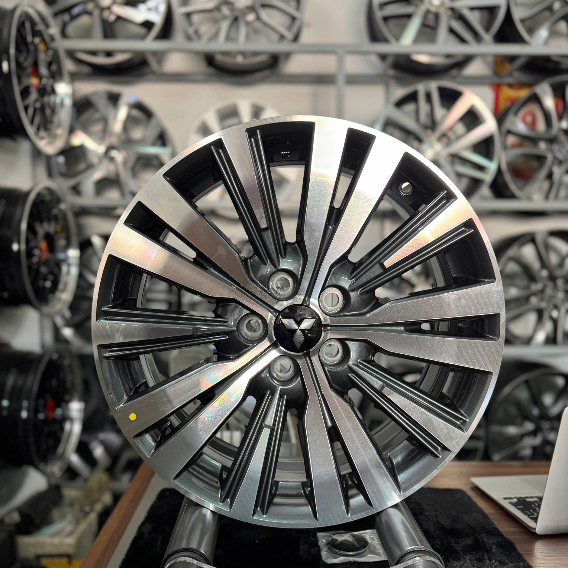 mâm mitsubishi outlander