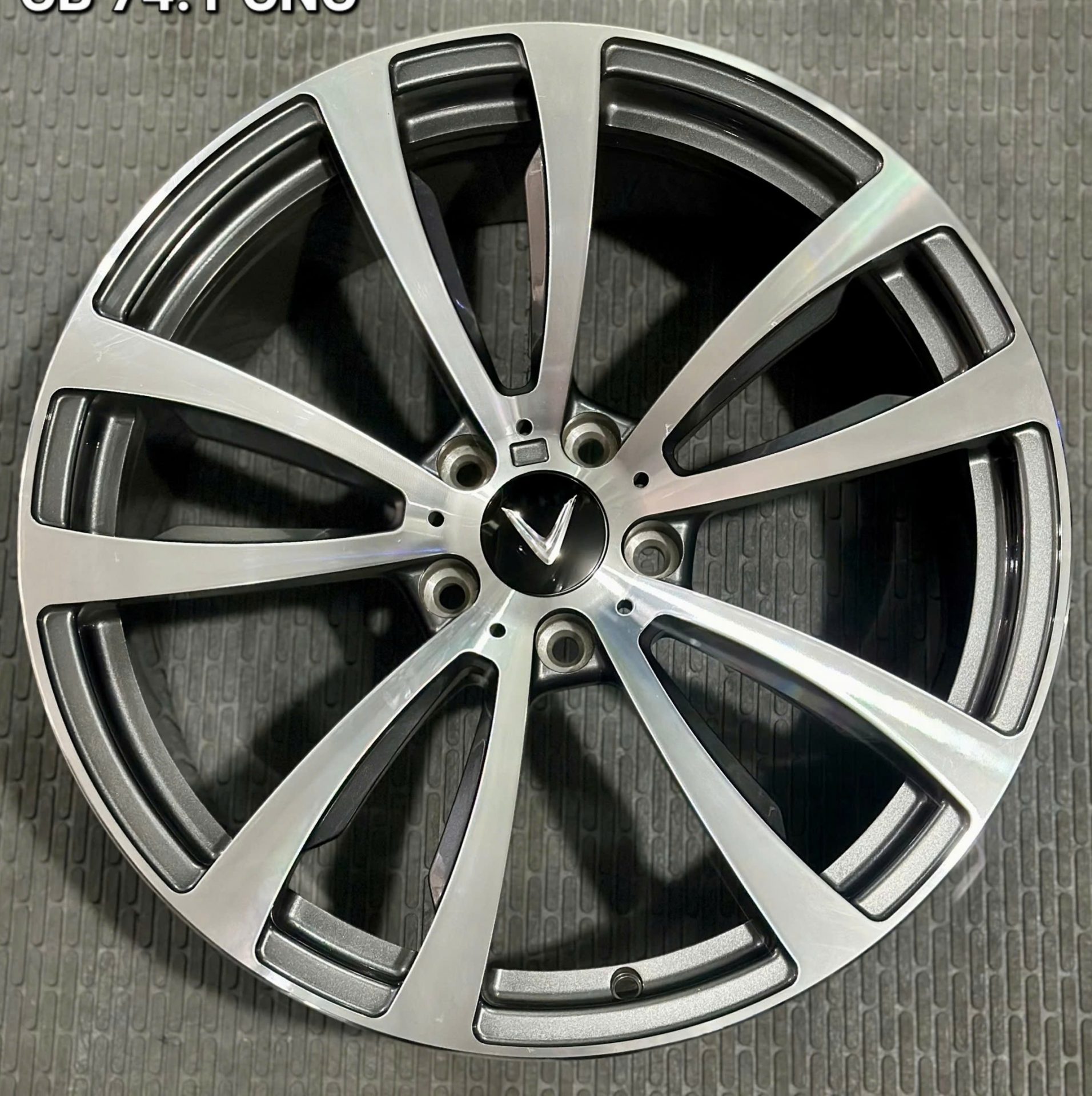 mâm xe 20 inch cho Vinfast VF7, VF8, VF9, BMW