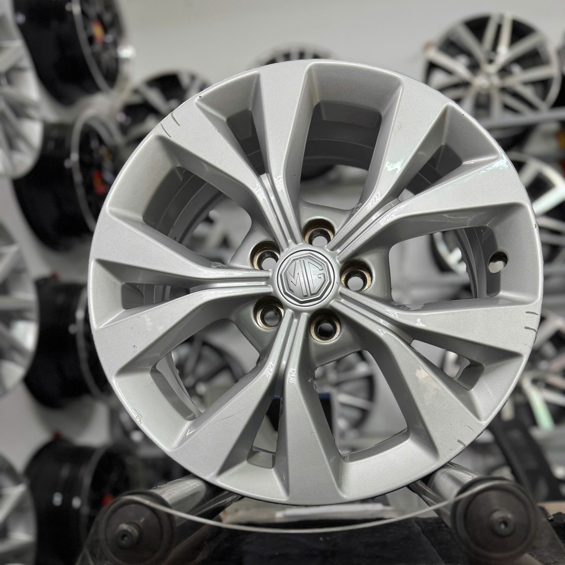 mâm xe Altis , mg zs zin tháo xe 16 inch