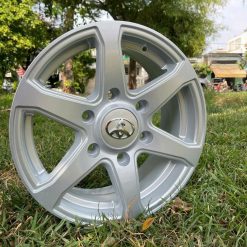 mâm xe cá mập đầu búa hiace 15 inch