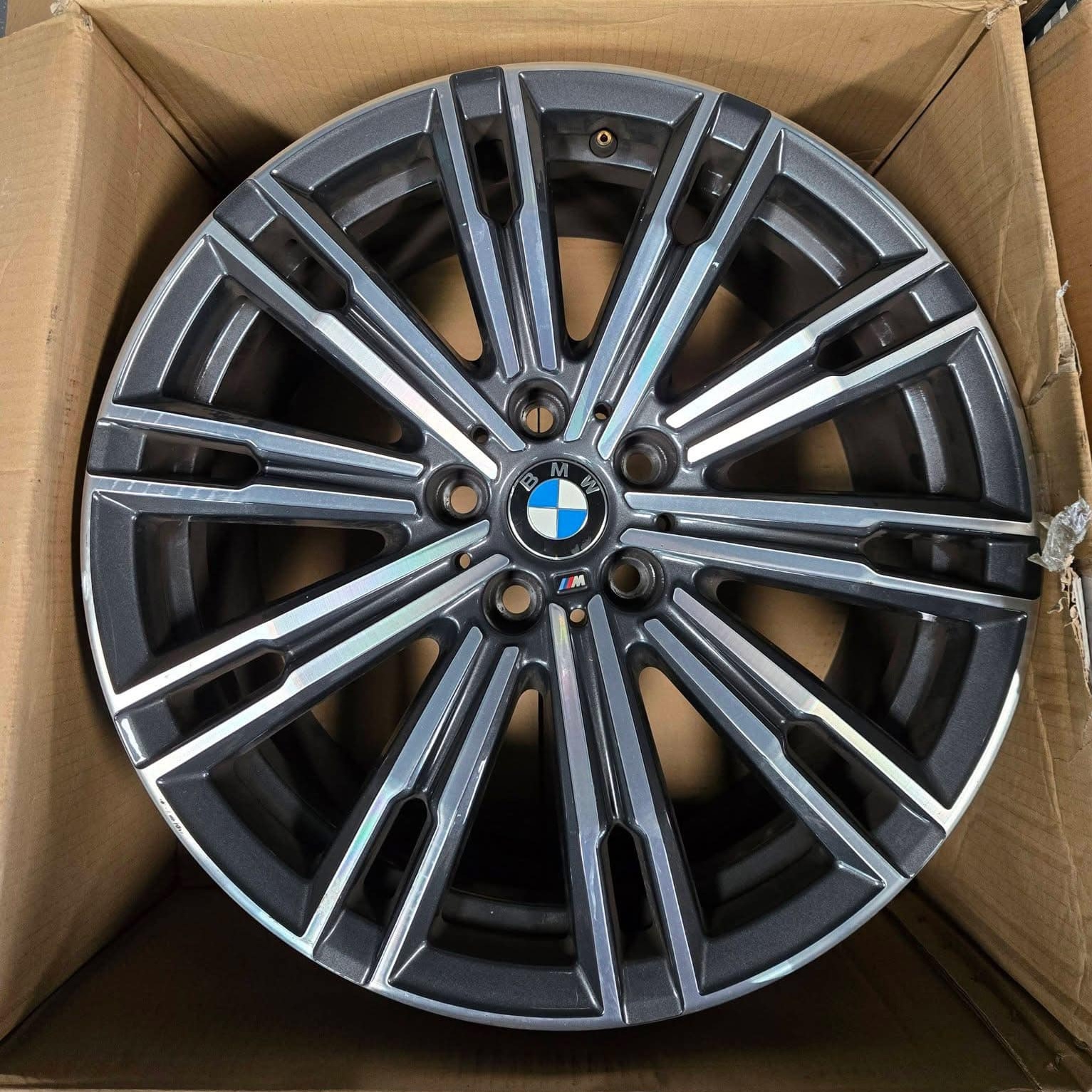 mâm zin BMW thanh ly 18 inch