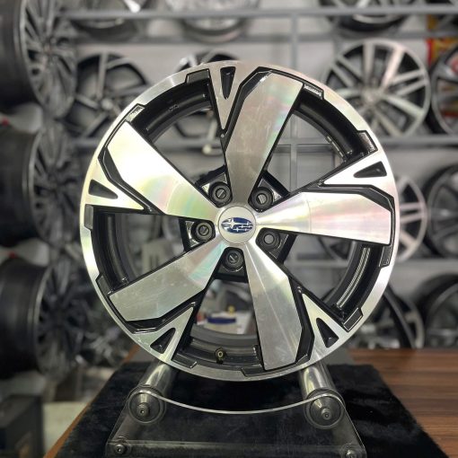 mâm zin Subaru 18 inch