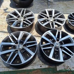 mâm zin tháo xe fortuner , hillux