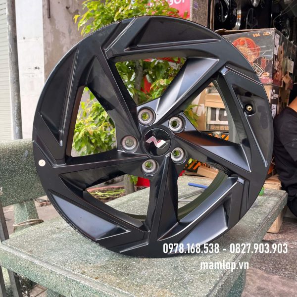 mâm zin theo xe hyundai elantra 18 inch