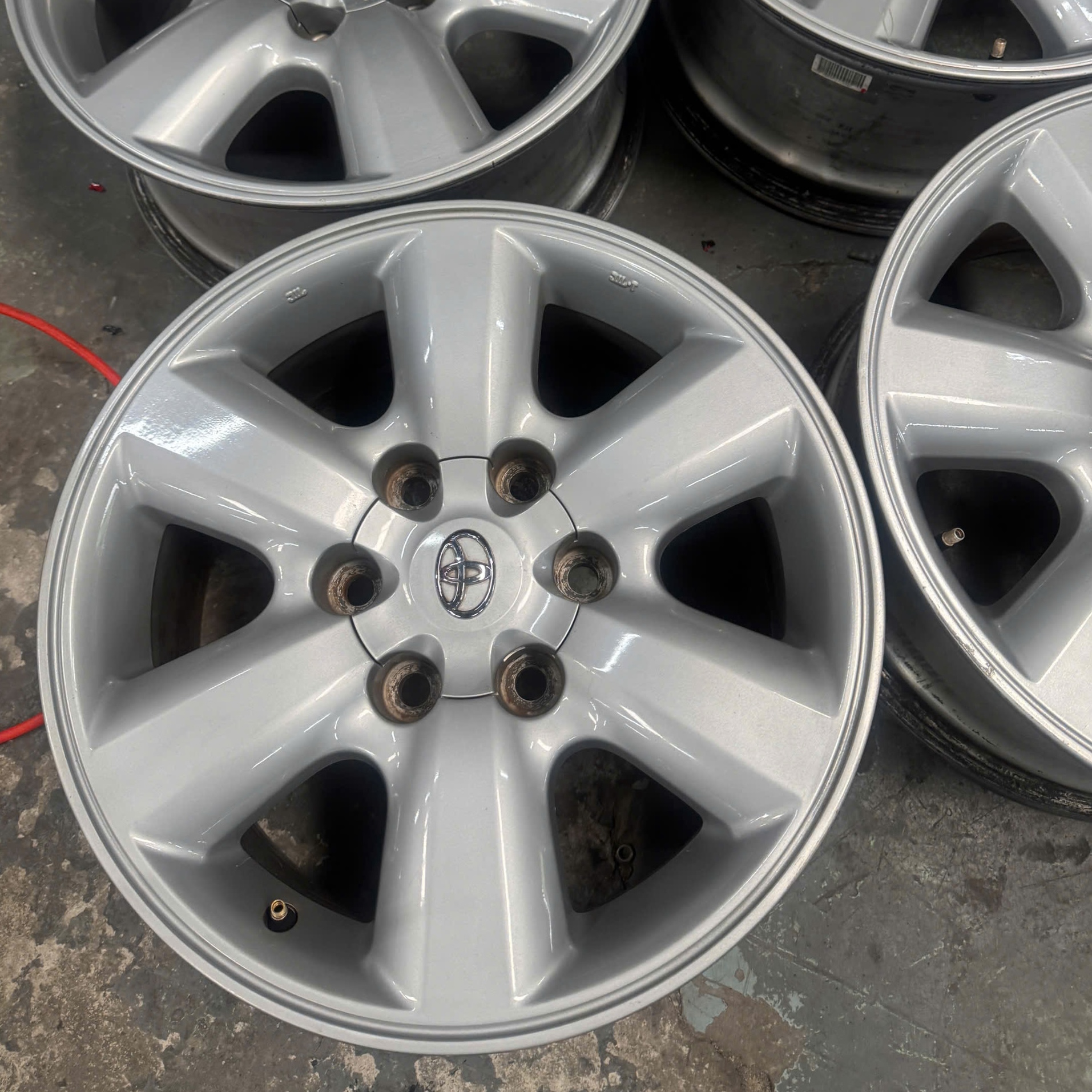 thanh lý mâm zin thao xe fortuner 2012