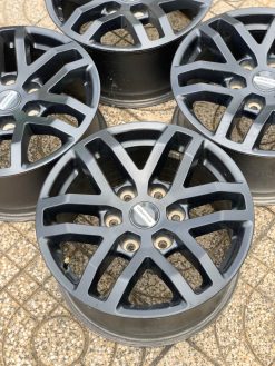 Lazang Rapto 17 inch thanh ly