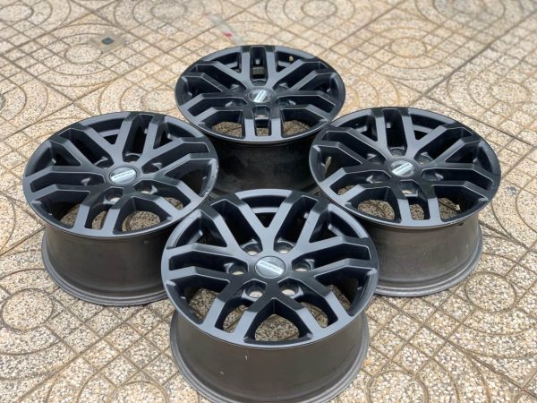 Bo mam zin thao xe Ford Raptor 17 inch