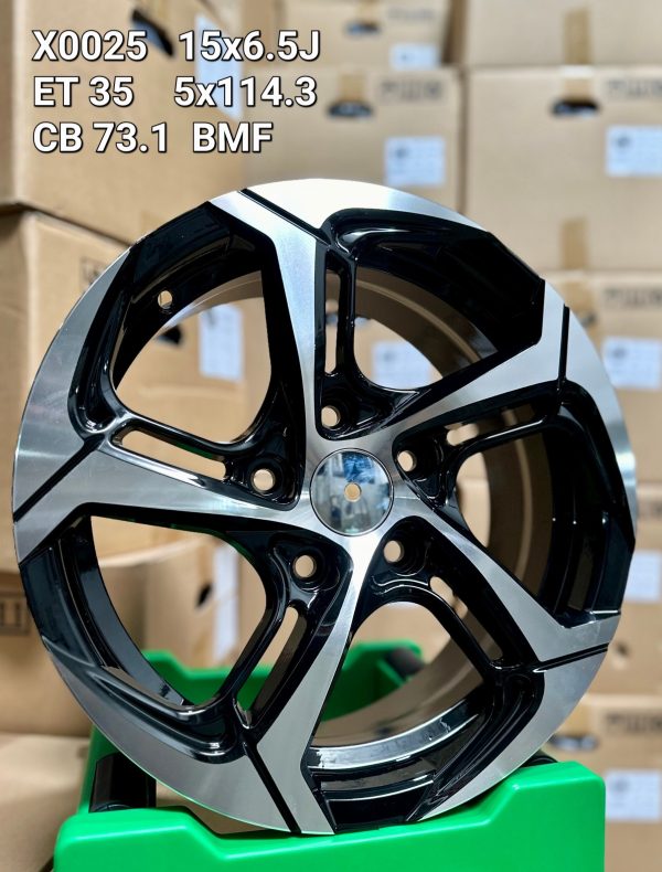 Mâm xe Camry, I20, civic 15 inch đen phay