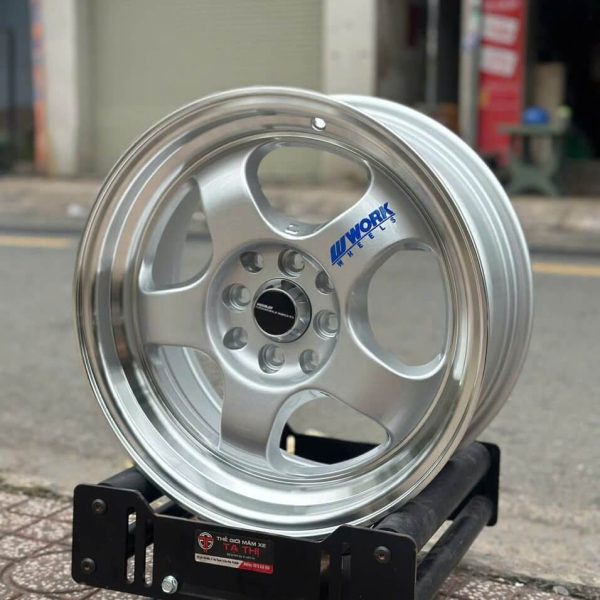 Mâm 5 cánh VF5, VF3, City, Vios, Fiesta 16 inch