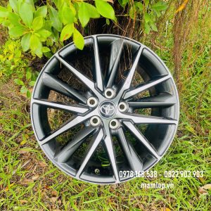 Mâm zin Camry 18 inch