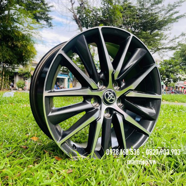 Lazang zin tháo xe Camry 18inch 2022